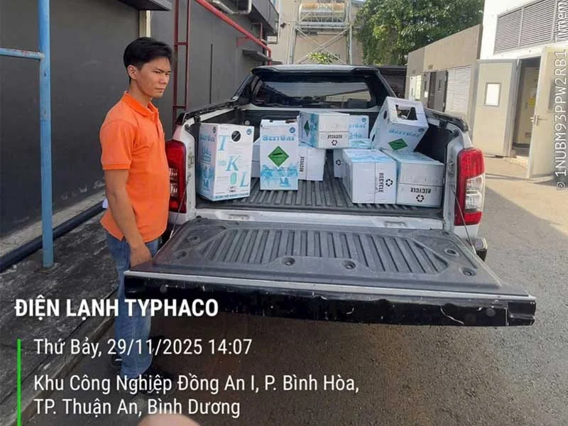 Dienlanhtyphaco-bom-sac-gas-cho-he-thong-may-lanh-cong-nghiep-tai-kcn-dong-an-2